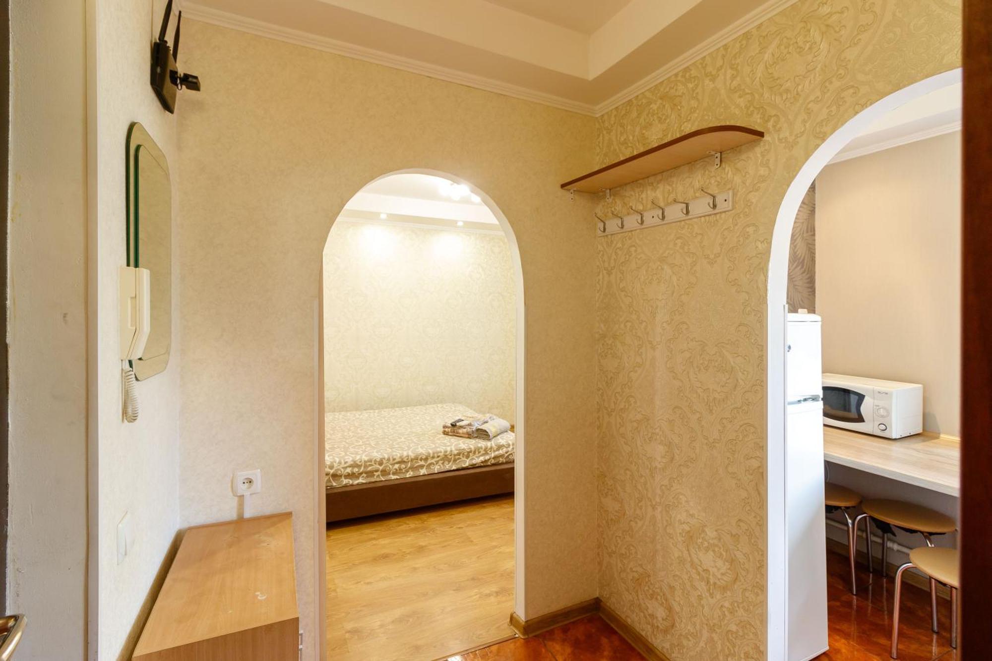 Kvartirkoff Na Polku Azov 32B Kiev Dış mekan fotoğraf